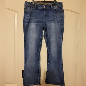 Maurices 16 Short Bootcut Jeans